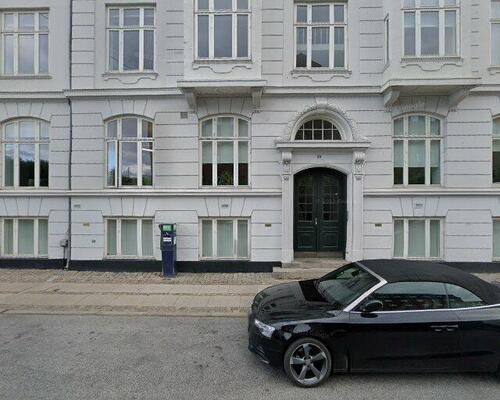 17 m2 værelse i København K