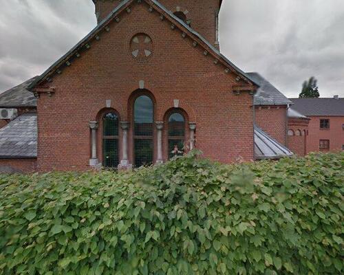 Dejlig og rummelig 4-værelses lejlighed med altan i attraktivt område