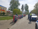Сотрудники ДПС в гостях у дошколят!