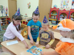 "Знатоки сказок". 