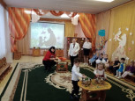 Утренник  в детском саду "День  Матери".