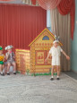 Показ спектакля "Теремок"