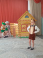 Показ спектакля "Теремок"