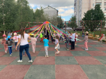 "Мы играем"
