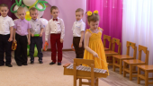 Поздравляем бабушек и мам