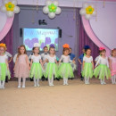 Утренник 8 Марта "Конфетное дерево"