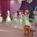 Утренник 8 Марта "Конфетное дерево"