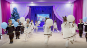 Новогодний утренник "Волшебные краски"
