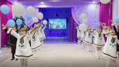 Новогодний утренник "Волшебные краски"