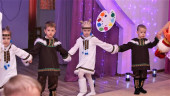 Новогодний утренник "Волшебные краски"