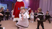 Новогодний утренник "Волшебные краски"