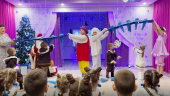 Новогодний утренник "Волшебные краски"