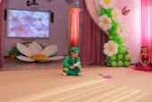 Весенний утренник "Сказочный подарок"