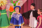 Весенний утренник "Сказочный подарок"
