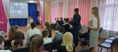 Городское ток-шоу "Сто вопросов взрослому". Гость программы талантливый художник, автор и иллюстратор книг Марина Николаевна ЧИСТЯКОВА.