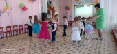 "8 МАРТА С КЛОУНОМ"
