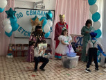 " КАК ЦАРЕВНА В ШКОЛУ СОБРАЛАСЬ"