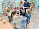 "МЫ С КНИГОЙ ОТКРЫВАЕМ МИР"  1 ДЕНЬ