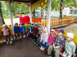 НОД«Прогулка в песочницу с «Ёлочкой» и «Колобком»