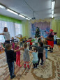 С новогодними праздниками!