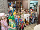 "Коляда, коляда - накануне Рождества.."