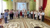 8 марта.