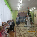 Новый год (младшая  и старшая группы)