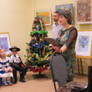 Новогодний праздник на фортепианном отделении (младшие классы) 2015г.