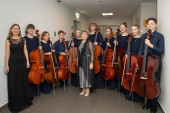 CLASS-CELLO