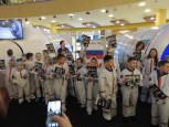 Наши праздники. День космонавтики