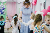 Семейный праздник. Дружная семья