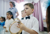 Семейный праздник. Дружная семья