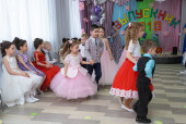 Поздравление выпускников
