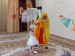 Осенний праздник в младшей группе