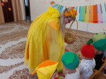 Осенний праздник в младшей группе