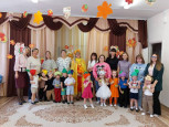 Осенний праздник в младшей группе