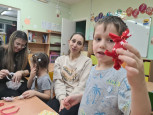 Практикум по изготовлению пособия для сюжетно-ролевых игр "Конфетка!