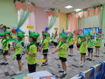 "Мой папа самый лучший"- спортивное мероприятие в подготовительных группах  ДОУ.