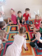 Знакомство с белым цветом
