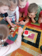 Знакомство с белым цветом