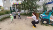 Утренняя зарядка в "Ягодках"