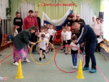 Спортивное развлечение детей  к 23 февраля «Школа молодого бойца» 