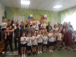 Совместное спортивное развлечение детей и родителей к 23 февраля: «Лучше папы друга нет!»