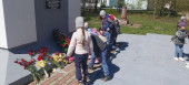 Возложение цветов к обелиску павшим в Великой Отечественной войне
