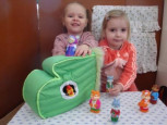Разноцветные игры в театр 