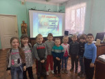 День космонавтики  для юных читателей
