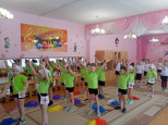 Музыкально – спортивный праздник ко дню Защитника Отечества.