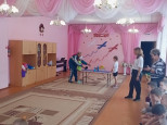 Музыкально – спортивный праздник ко дню Защитника Отечества.