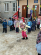 Масленицу встречаем, всех блинами угощаем