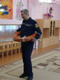 Познавательная встреча дошколят со спасателем